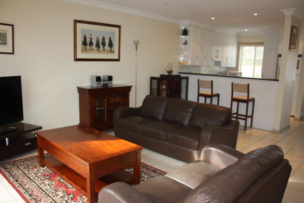 Albury Suites - Schubach Street Pokój zdjęcie